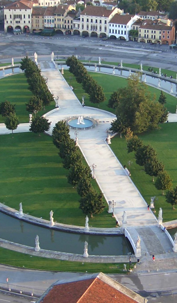 Прато Де ла Валле в Падуе, Италия