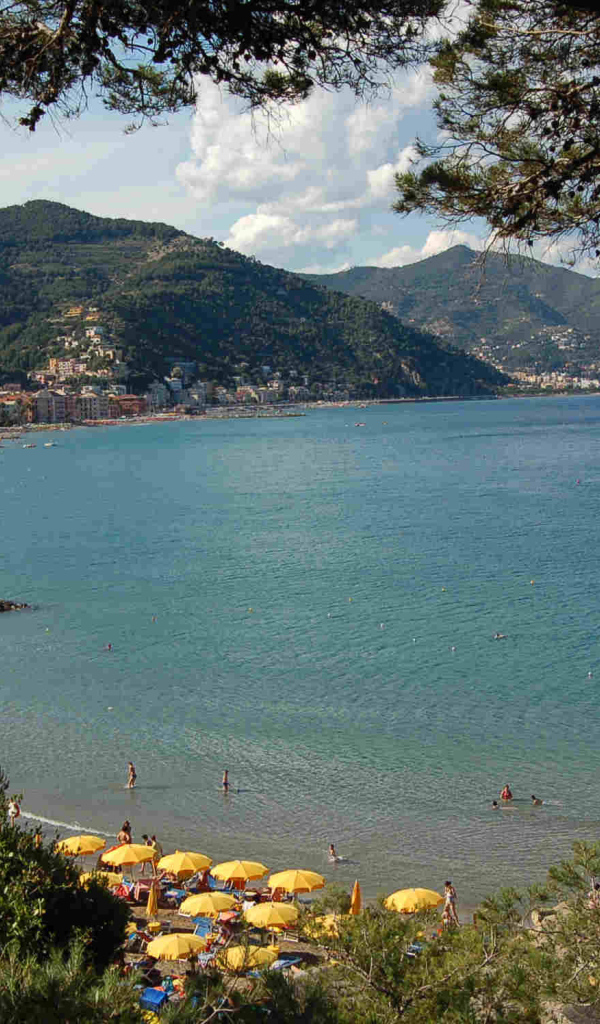 Курорт Алассио, Италия