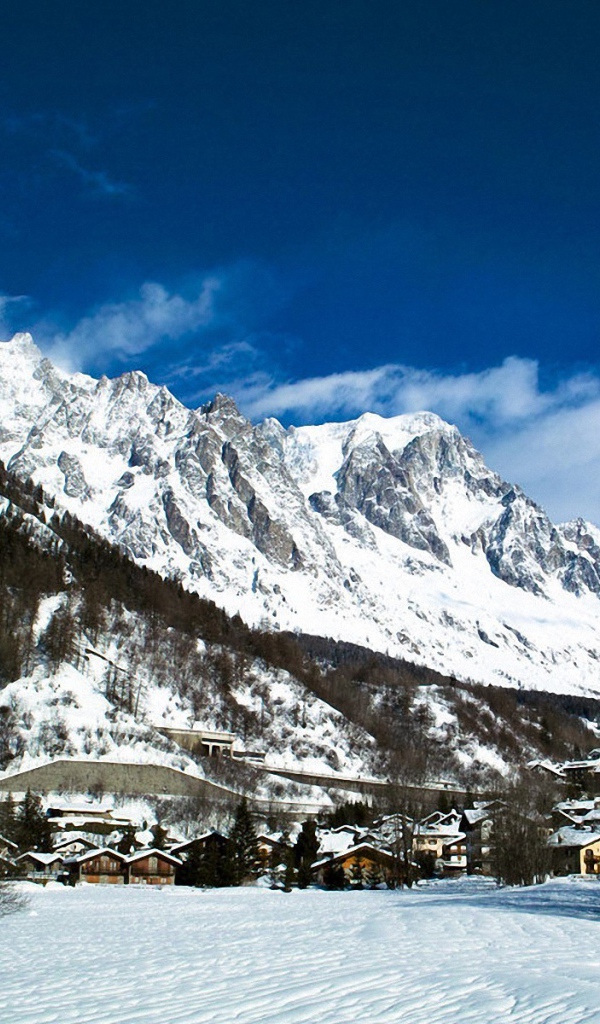 Горнолыжный курорт Курмайор, Италия