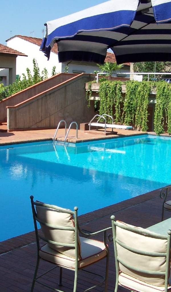 Летний отдых на курорте в Монтекатини Терме, Италия