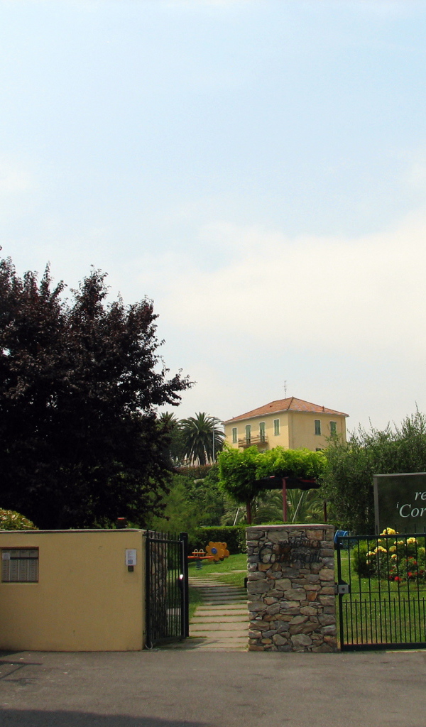 Вилла в Лоано, Италия