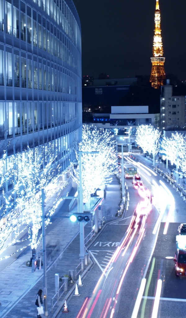 Голубые огни в Токио