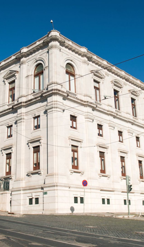 Здание парламента в Лиссабоне