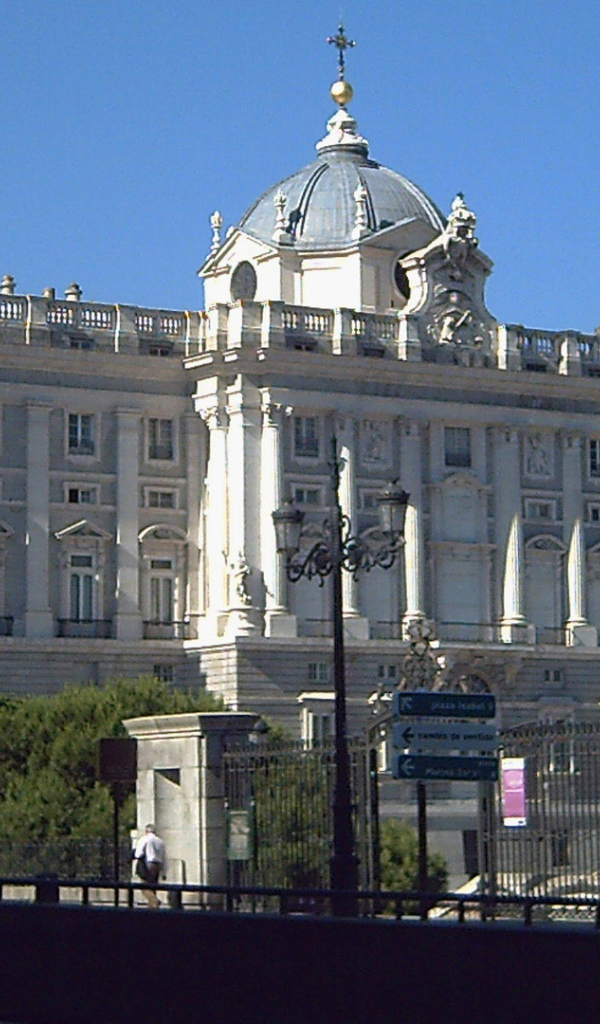 Королевский дворец в Мадриде