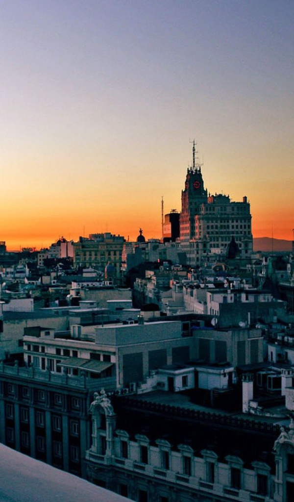 Закат в Мадриде