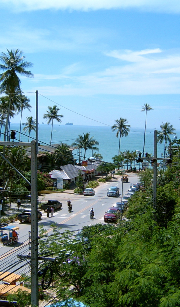Городская улица на курорте Краби, Таиланд
