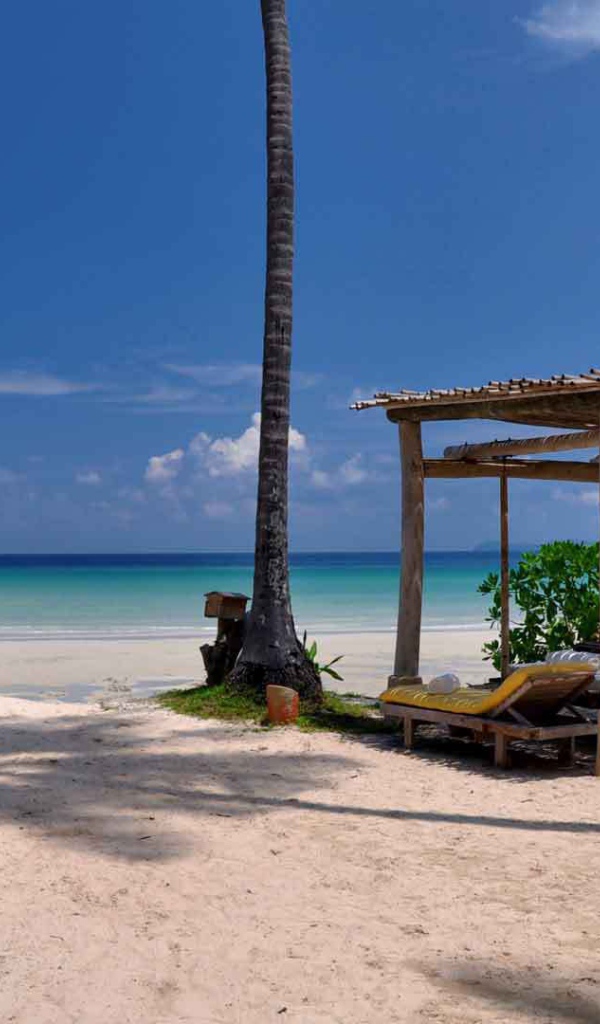 Хижина на пляже на острове Ко Куд, Таиланд