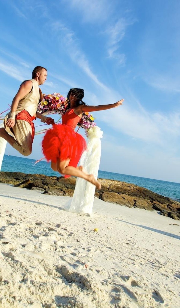 Отдых на пляже на острове Самет, Таиланд