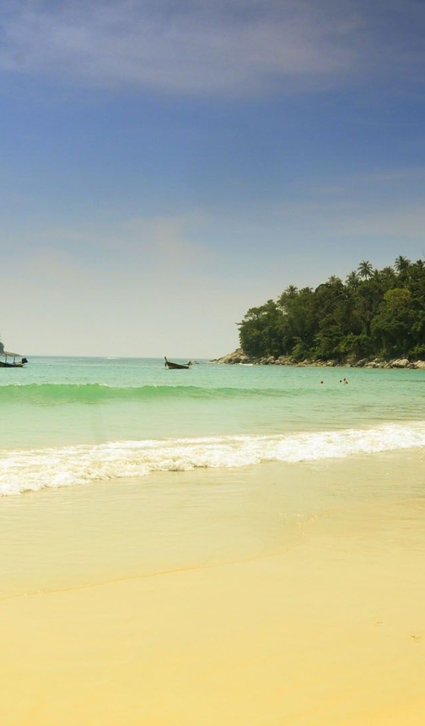 Песчаный пляж в Пхукете