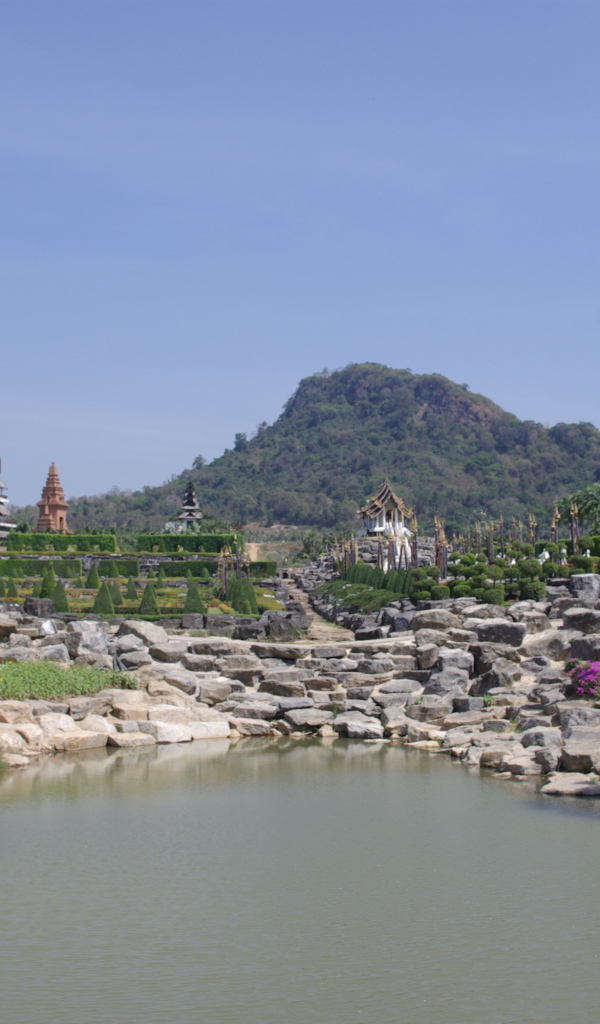 Вид на гору на курорте Чианг Рай, Таиланд