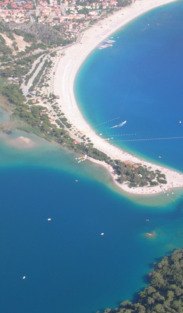 Вид на Фетхие с высоты птичьего полета, Турция