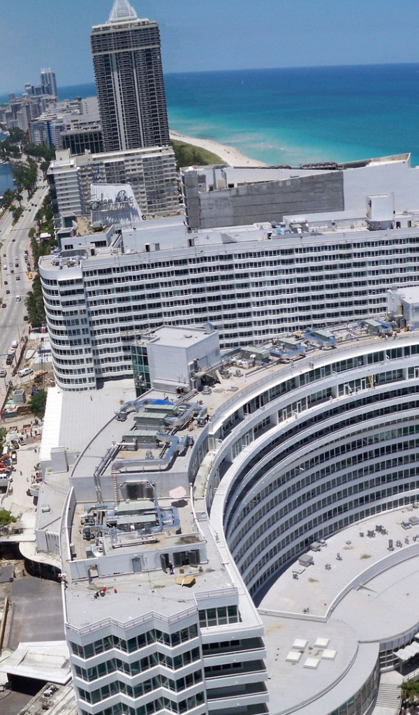 Стройка роскошного отеля в Майами