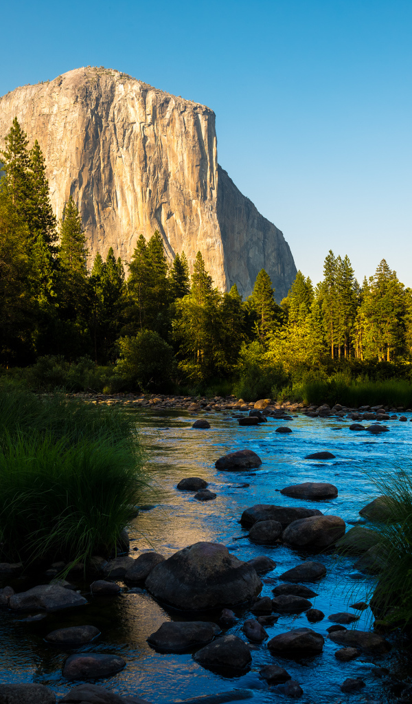 Горная вершина Эль-Капитан, США