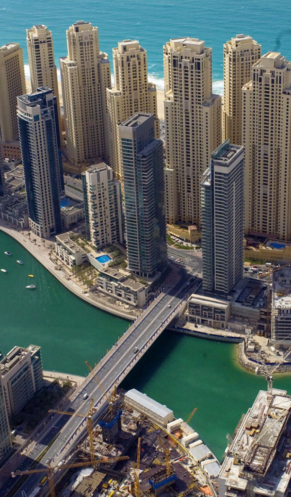 Высотные здания в Дубаи