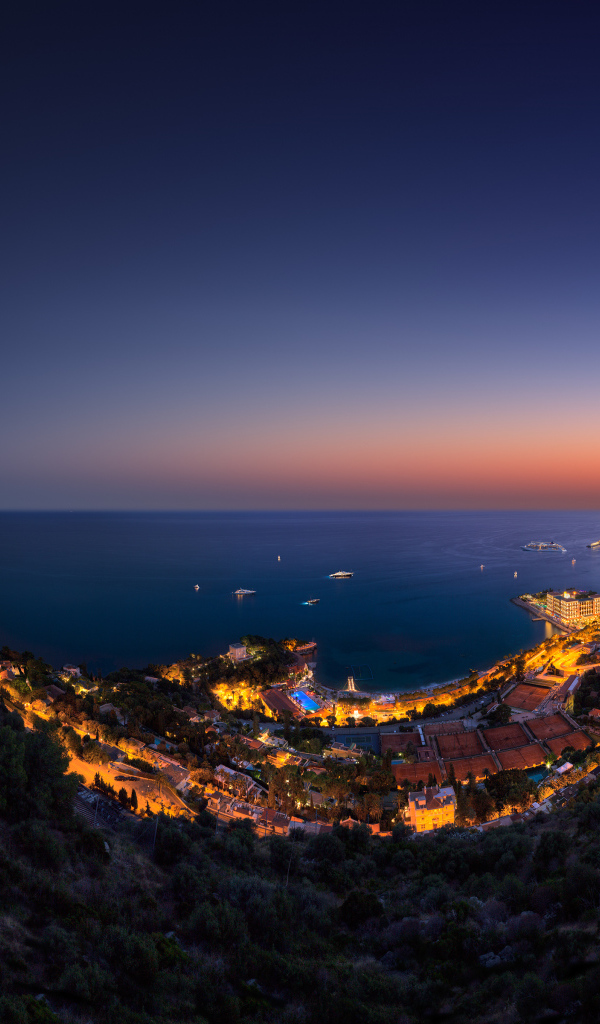 Vista Palace над Монако