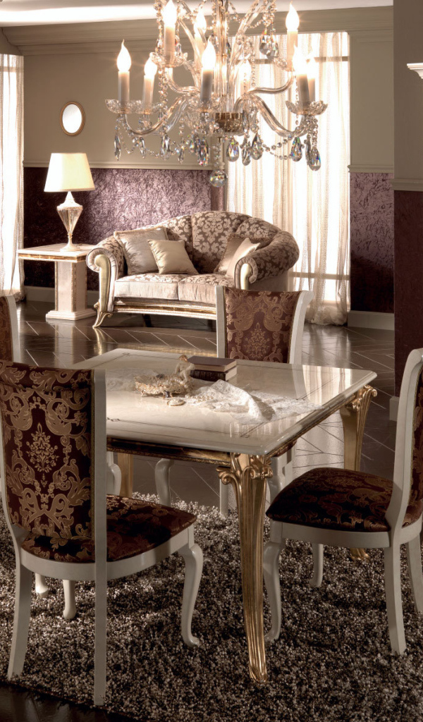 Антикварная мебель для столовой