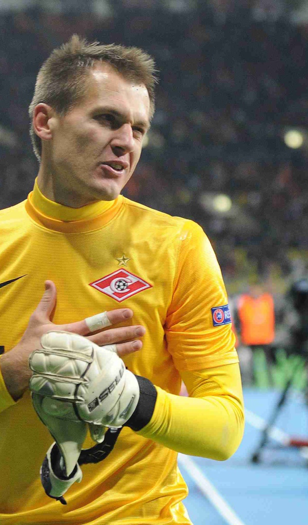 Артем Ребров вратарь Спартака на поле