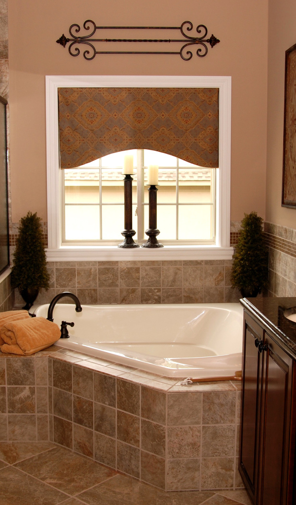 Ванная в коричневых тонах