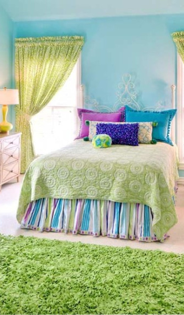 Яркий интерьер детской