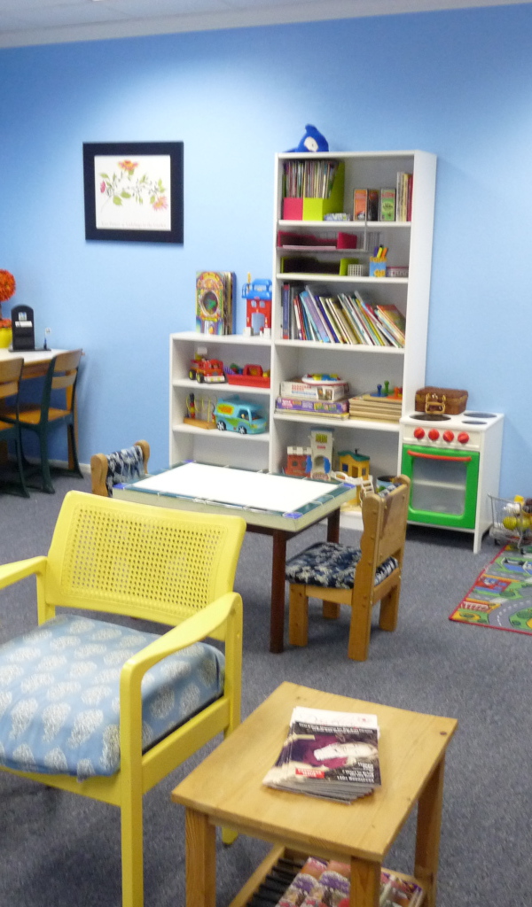 Светлая игровая комната