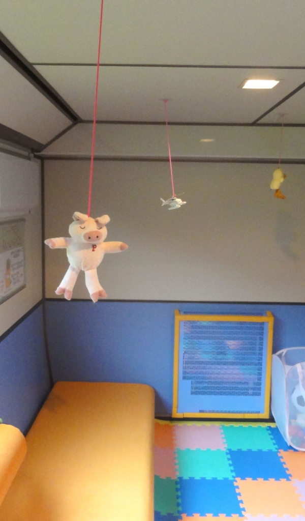 Детская комната на балконе