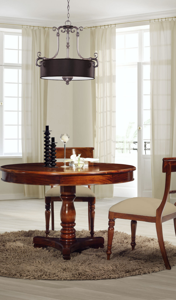 Столовая на троих