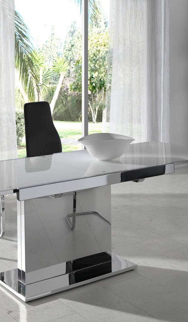 Столовая в стиле хайтек