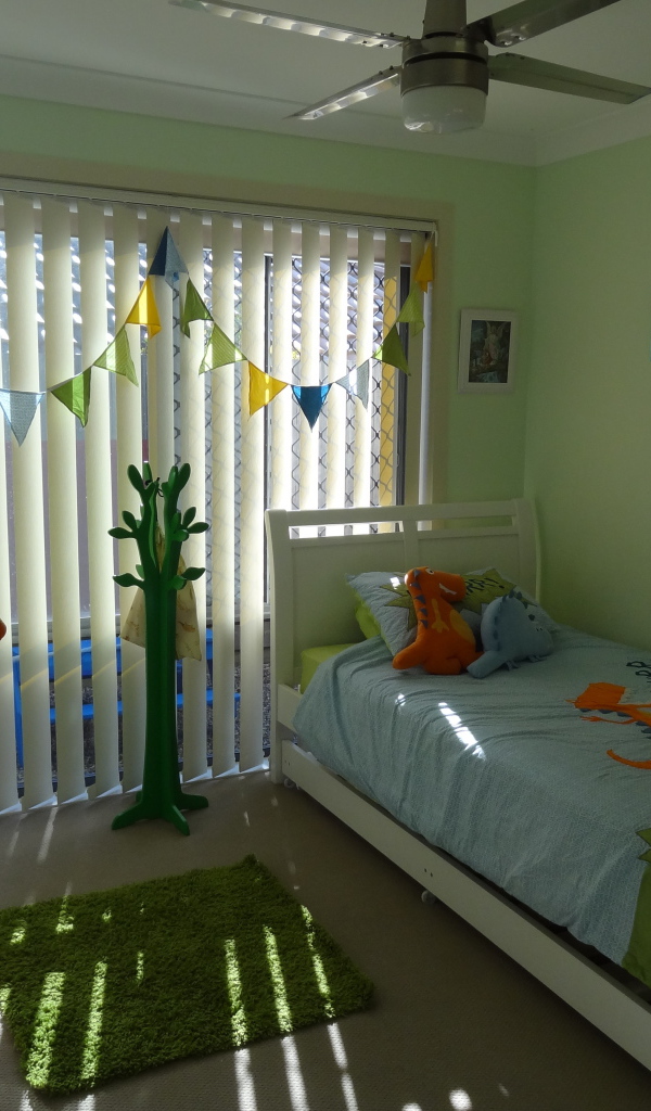 Динозавры в детской комнате