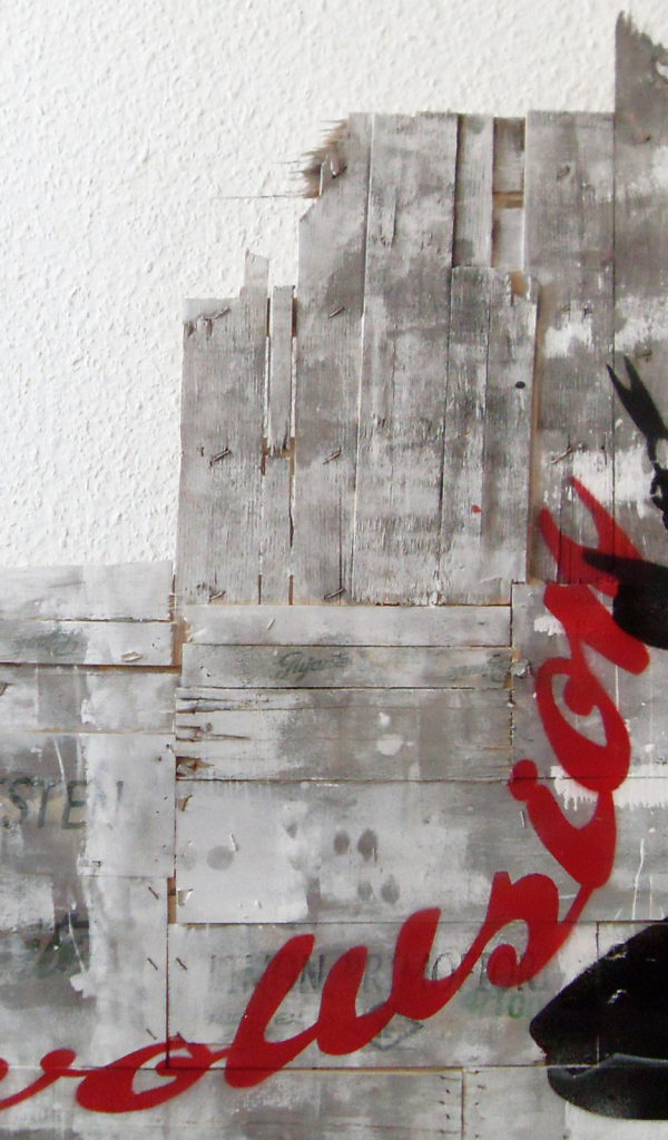 Граффити, девочка с ножницами