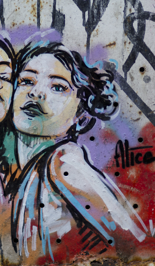 Граффити, две девочки