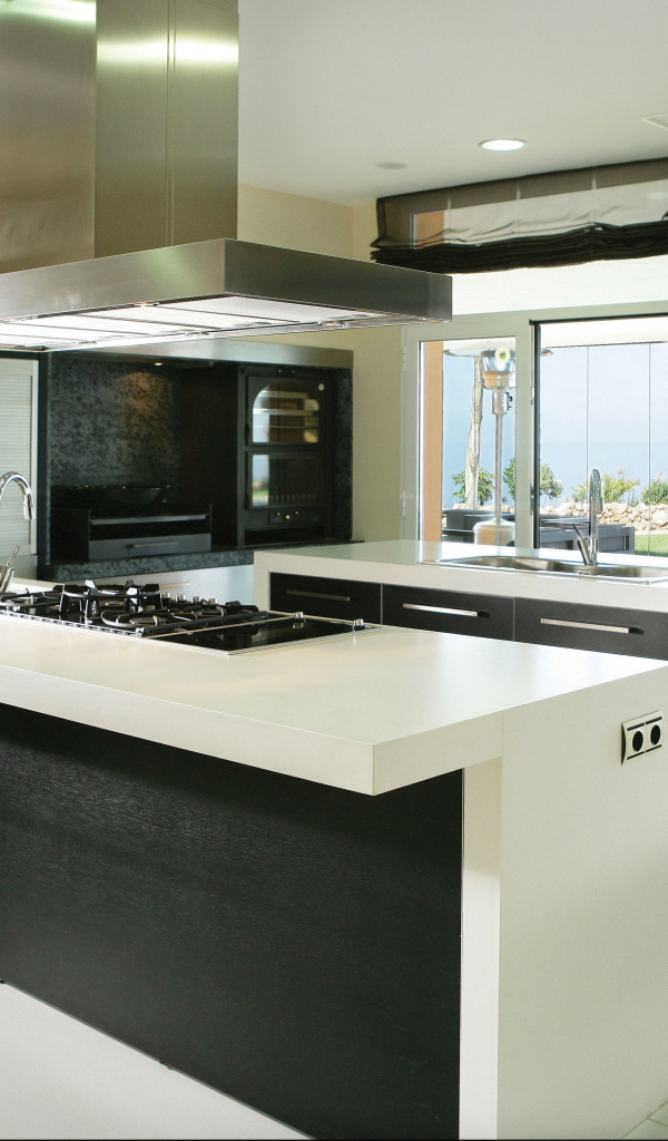 Кухня для большой семьи