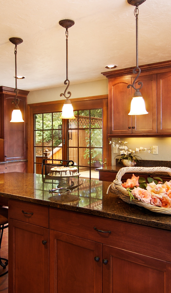 Кухня в уютном доме