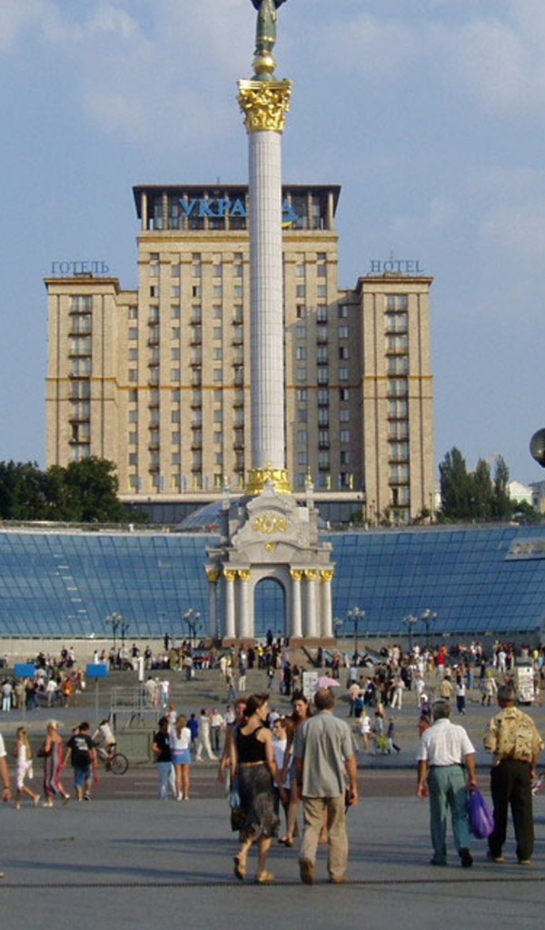 Киев в будние дни