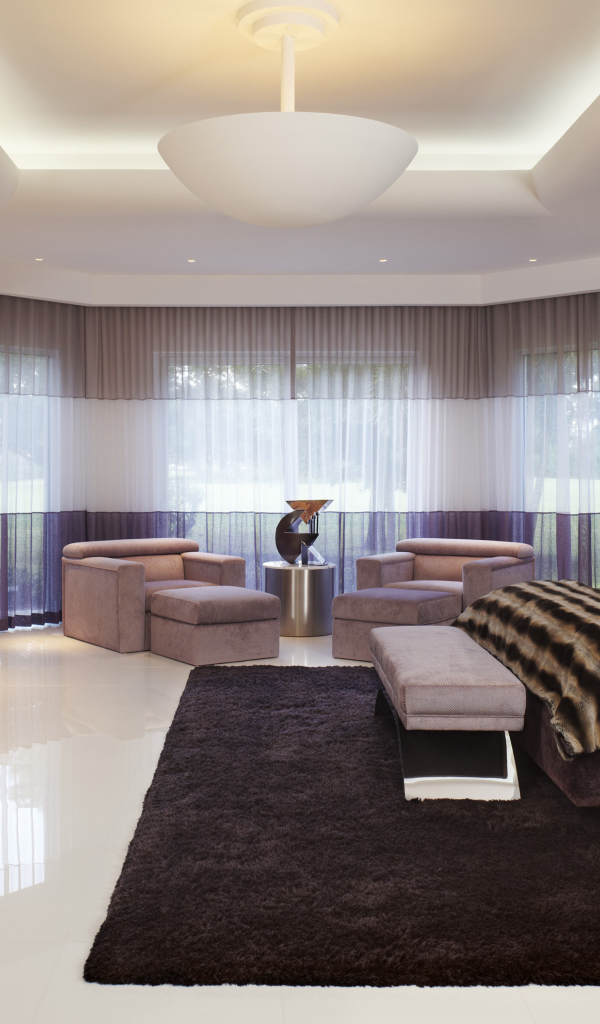 Большая просторная спальня