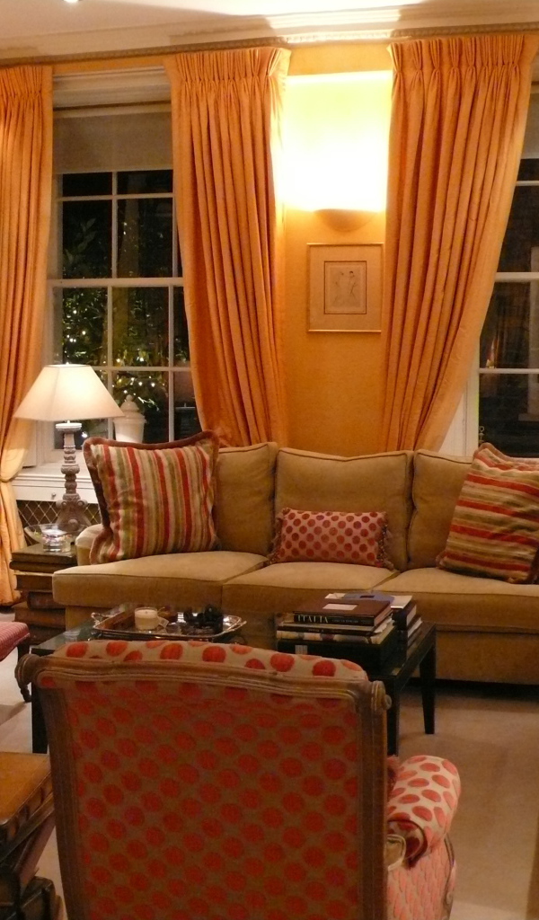 Гостиная в рождественский вечер