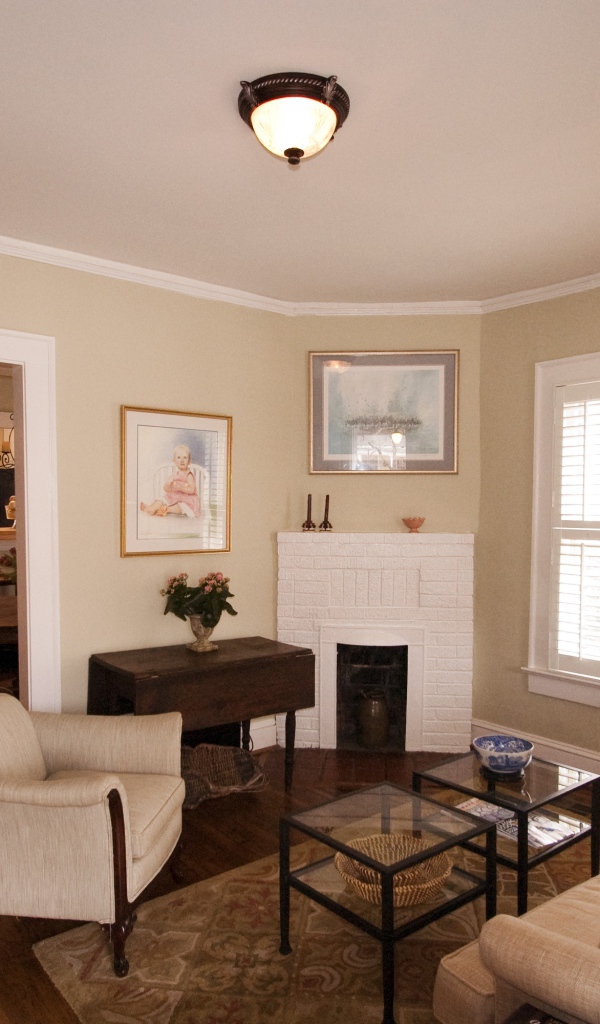 Гостиная комната в доме