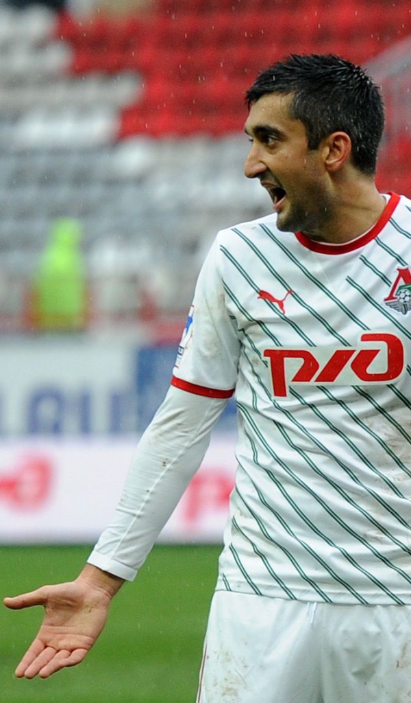 Александр Самедов полузащитник Локомотива