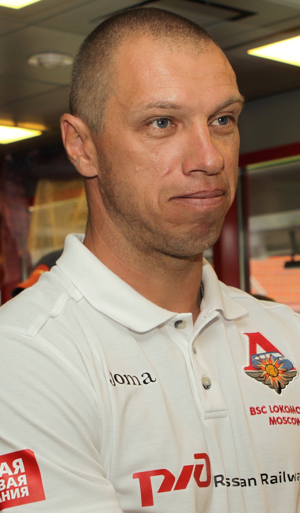 Игрок Локомотива Александр Филимонов