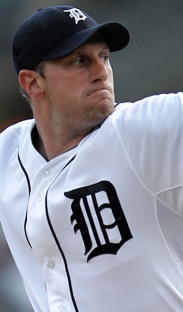 Макс Шетцер на бейсболе