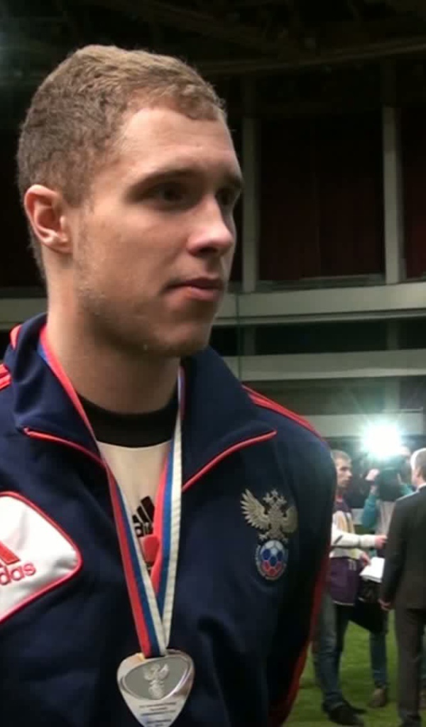 Мирослав Лобанцев вратарь Локомотива