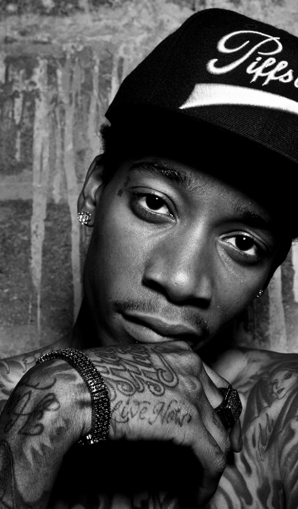 Человек с татуировками