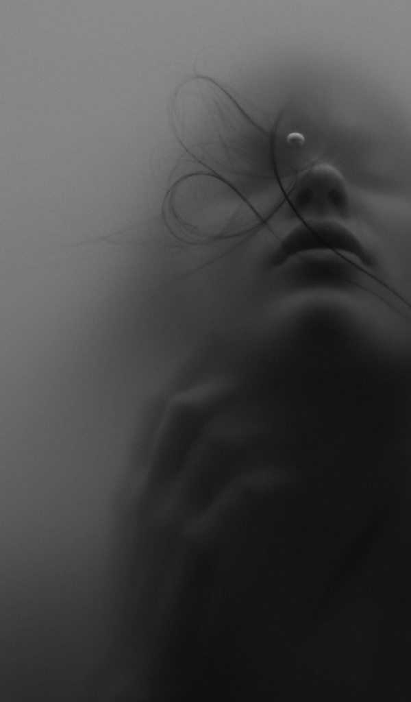 Фотография Девушка в тумане