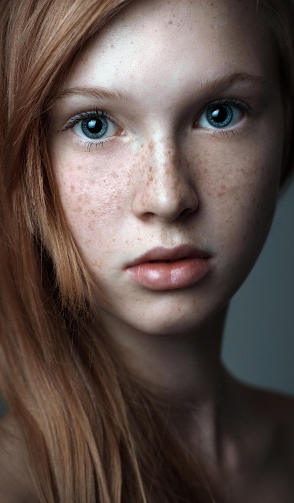 Фотография Девочка-подросток