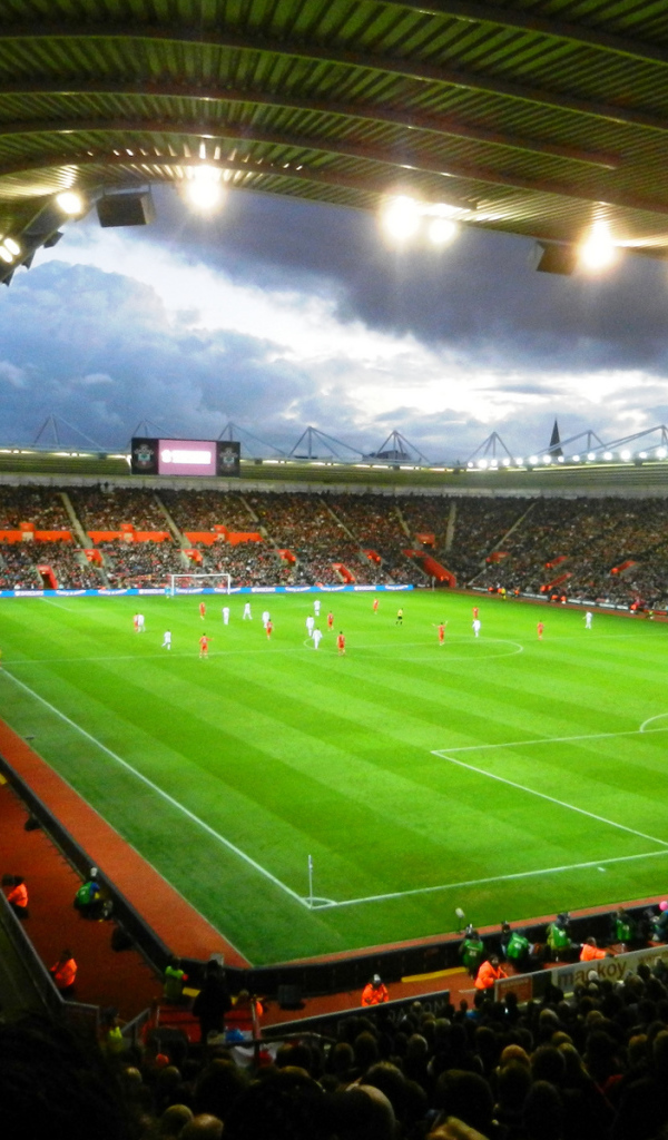 Популярный Футбольный клуб Англии Суонси Сити