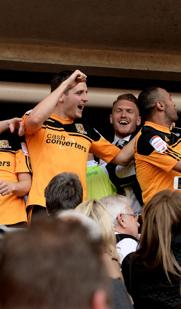 Популярный Халл Сити