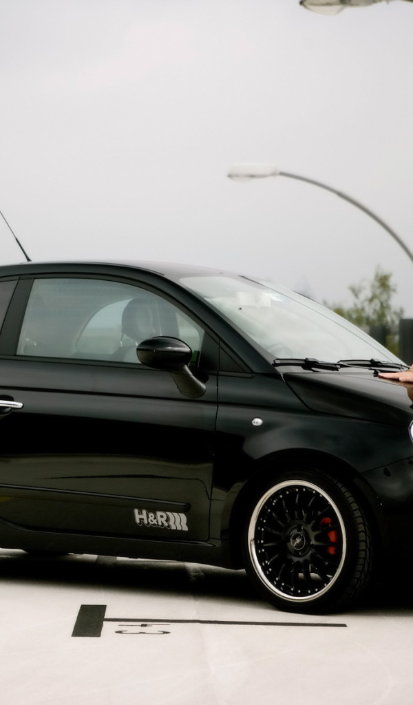 Ретро девушка в красном платье