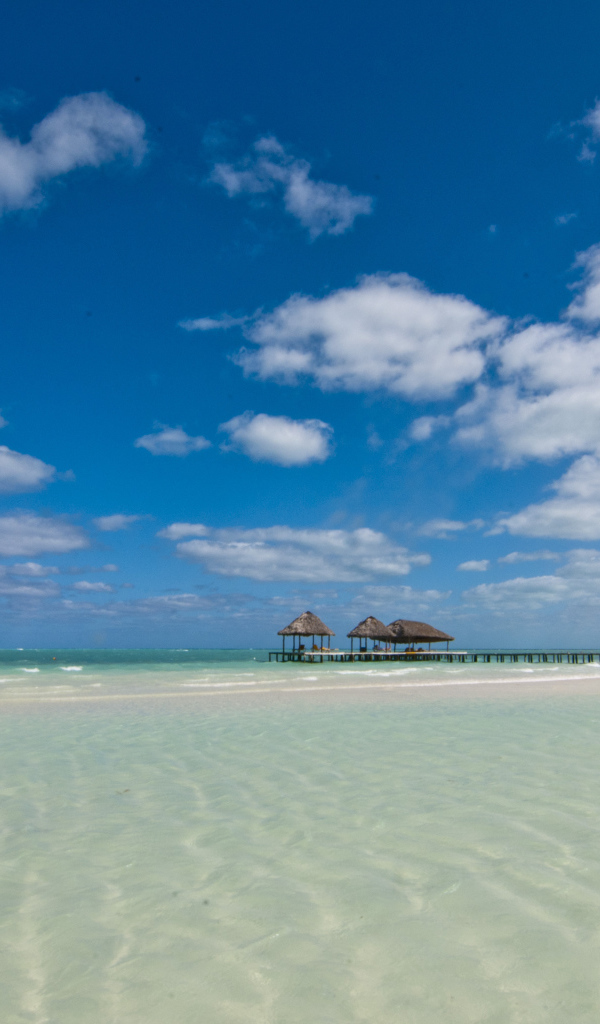 Мелководье на курорте Кайо Гильермо, Куба