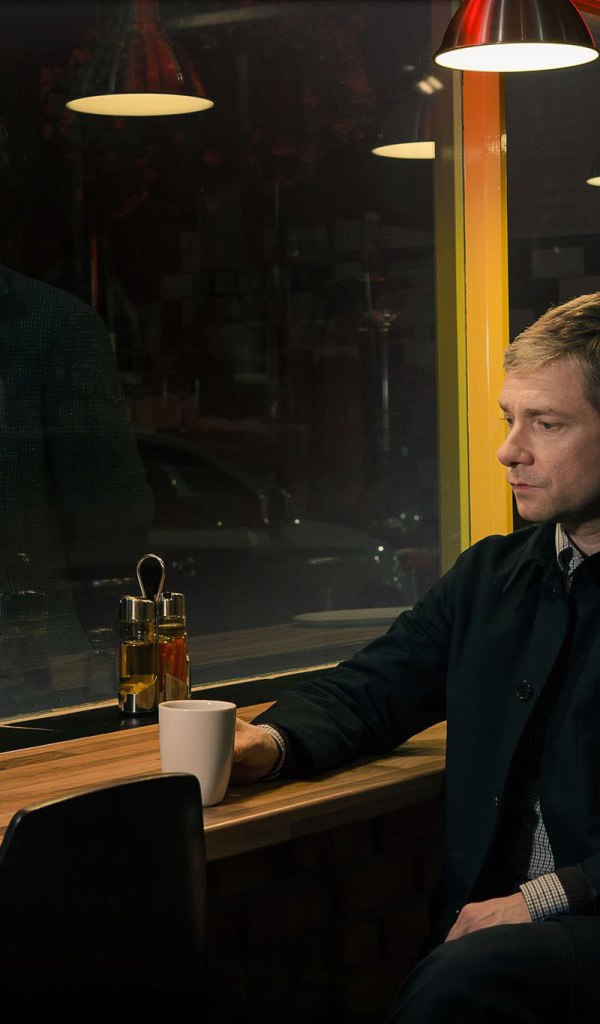 Шерлок у бара