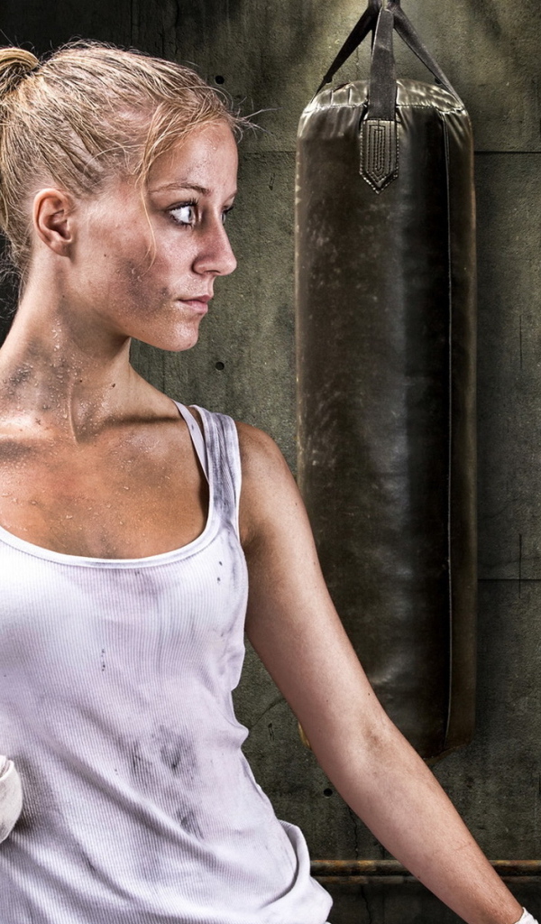 Спортивный девочка муай Тай