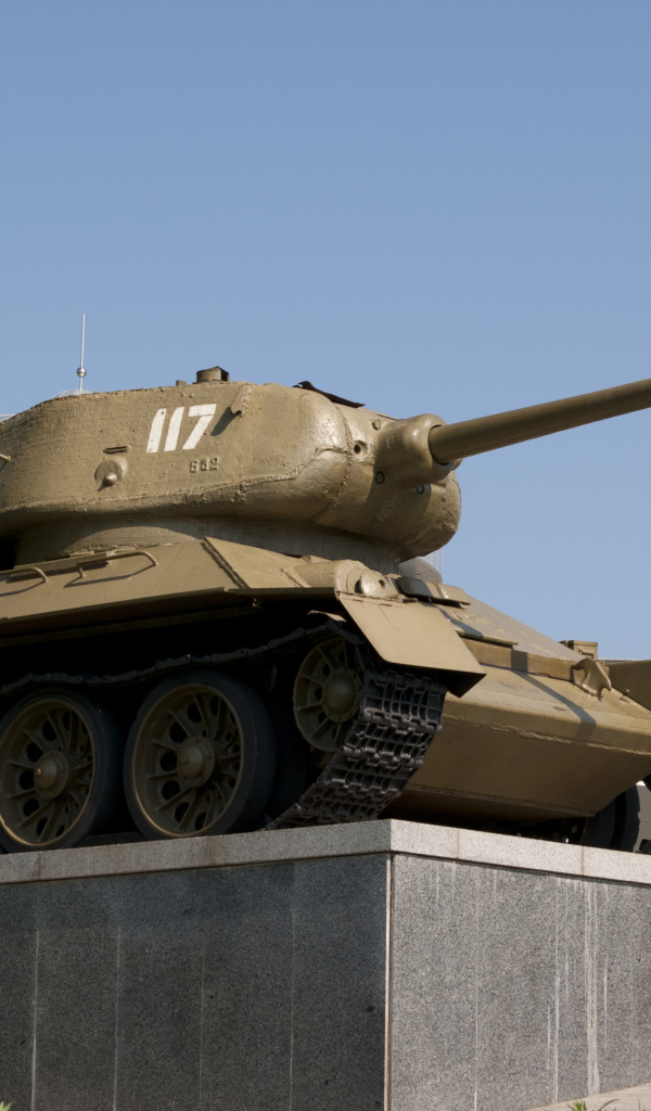 Танковые памятники Днепропетровск